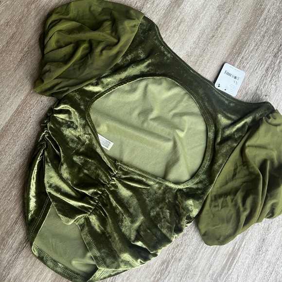 Backless free people top NWT - Picture 3 of 3